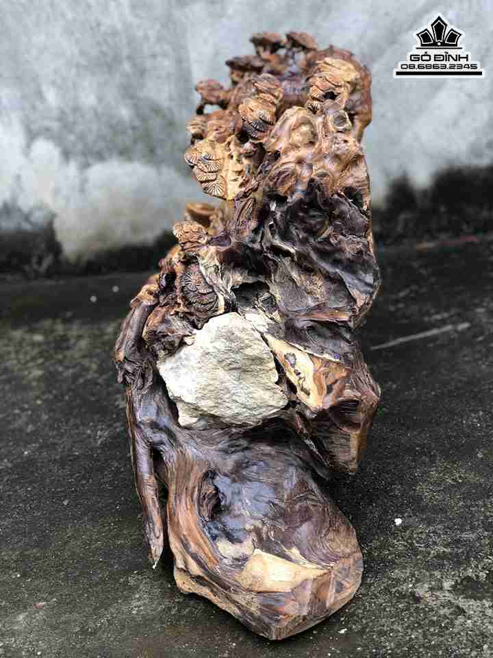 Tuong-Phat-Di-Lac-Go-Lua-Bach-Xanh