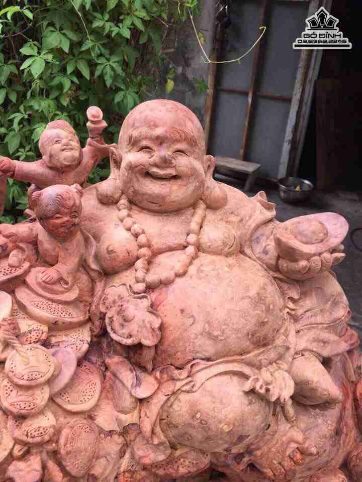 mua-Phat-di-lac-ngu-phuc-go-nu-huong-cao-50-rong-66-day-28-cm