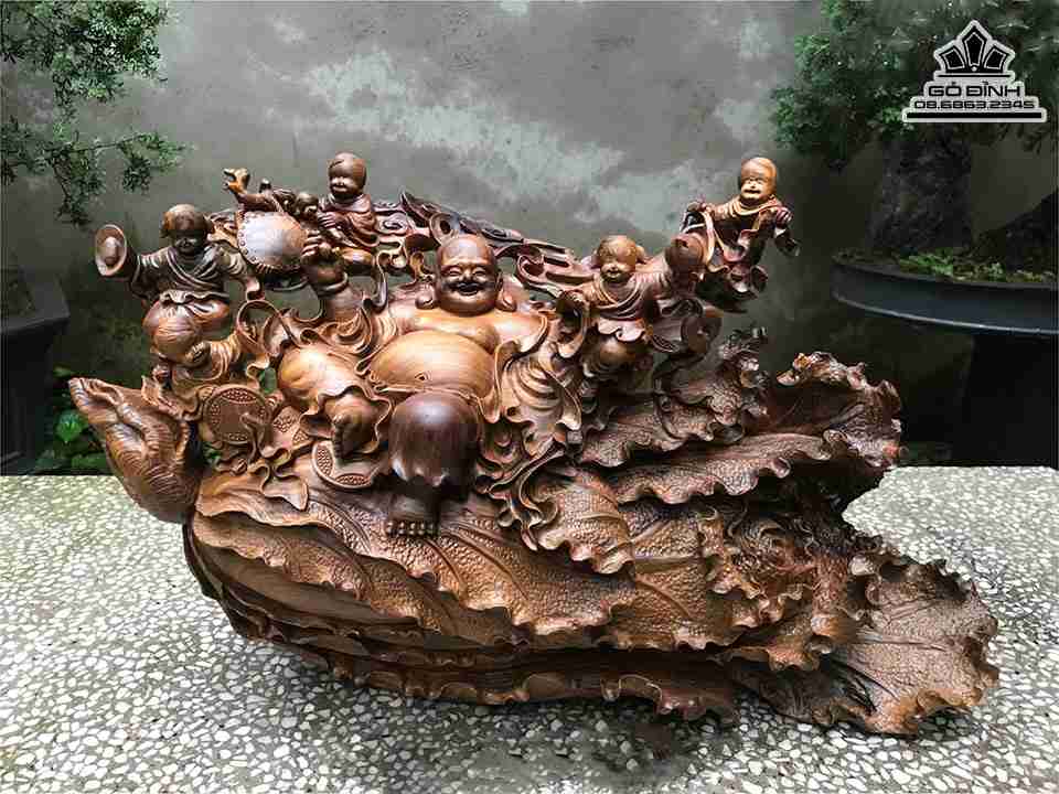 Tuong-Phat-Di-Lac-Ngu-Phuc-Go-Bach-Xanh