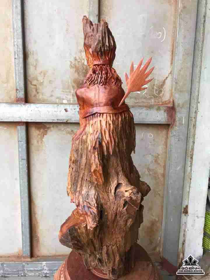 Tế công gỗ lũa hương  4