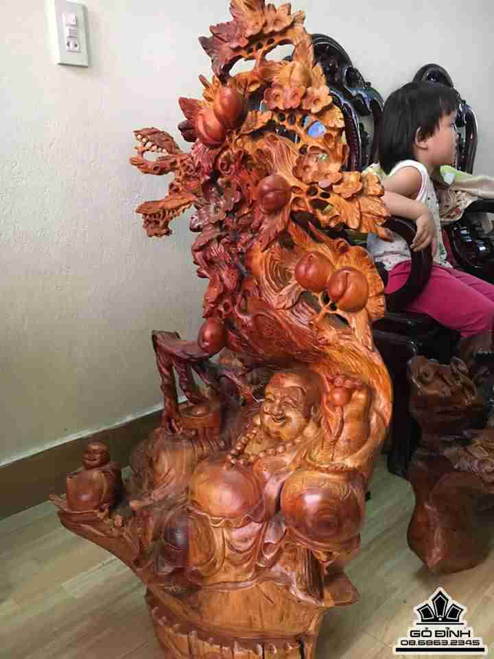 Phật di lặc ngồi gốc đào gỗ hương  3