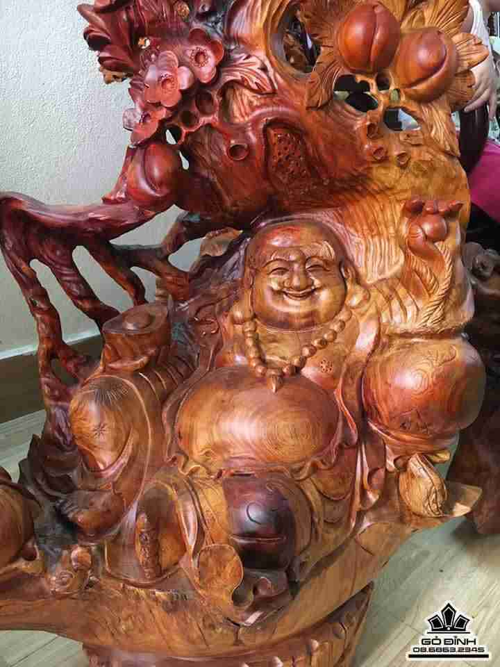 Phật di lặc ngồi gốc đào gỗ hương 4 