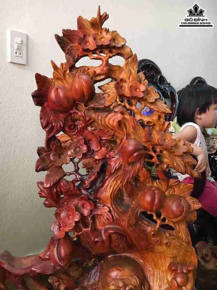 Phật di lặc ngồi gốc đào gỗ hương  5