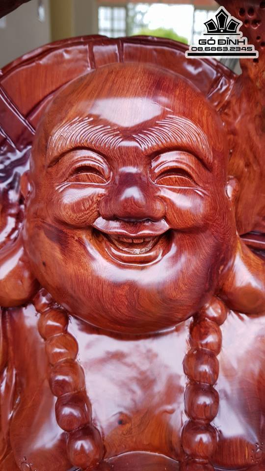 Phật di lặc vác cành dào gỗ hương  5