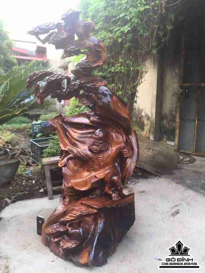 Đạt ma gỗ hương 2