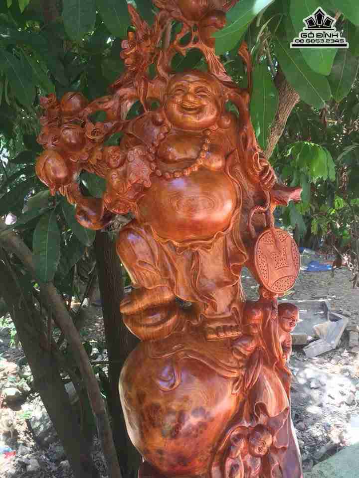 gia-Phat-di-lac-vac-canh-dao-go-nu-huong-cao-80-rong-26-day-22-cm