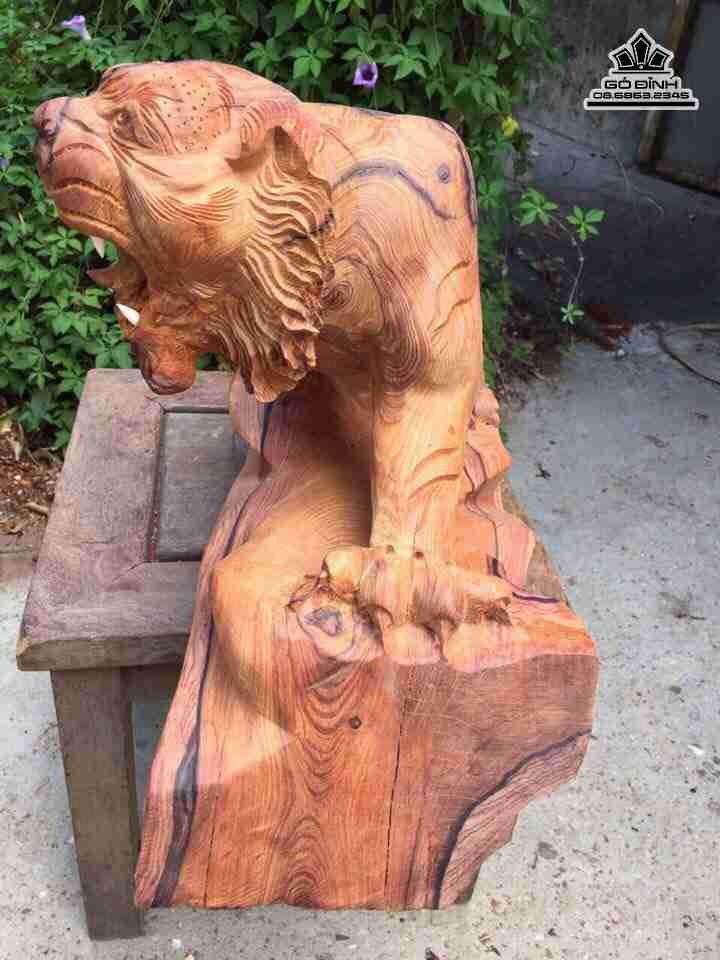 tuong-Chua-te-son-lam-go-cam-cao-27-dai-58-day-18-cm