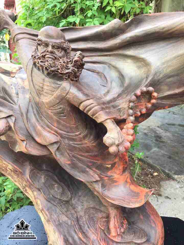 gia-Dat-ma-xuat-quyen-go-trac-do-den-cao-50-rong-55-day-30-cm