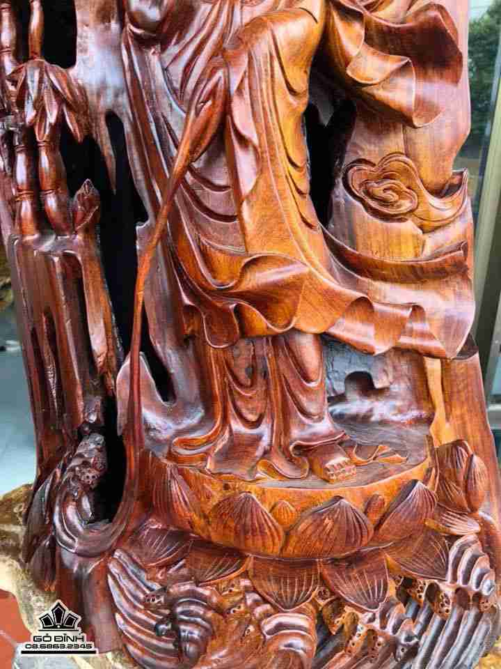 Phat-ba-quan-am-tua-dai-sen-go-huong-cao-62-ngang-41-sau-32-cm-