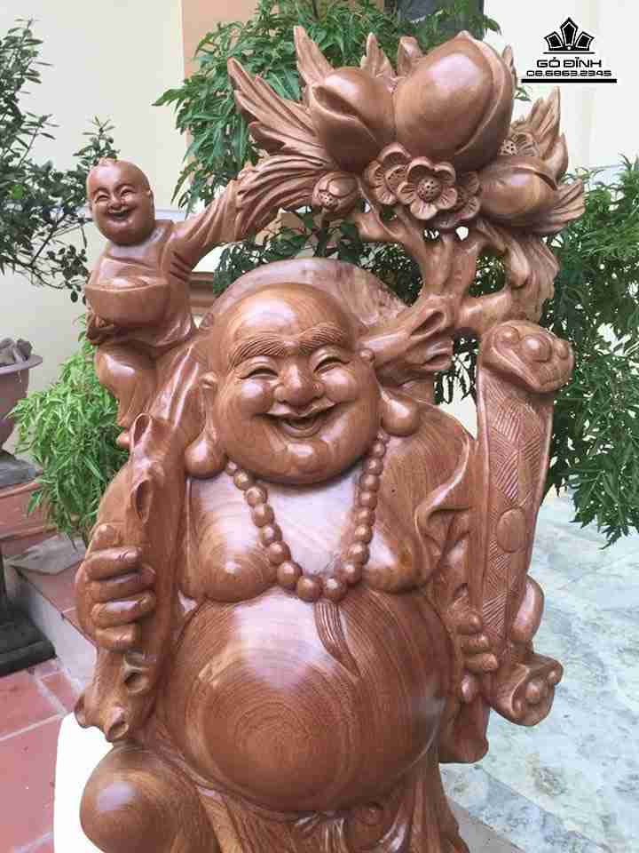 mua-Phat-di-lac-vac-canh-dao-go-xa-xi-gu-huong