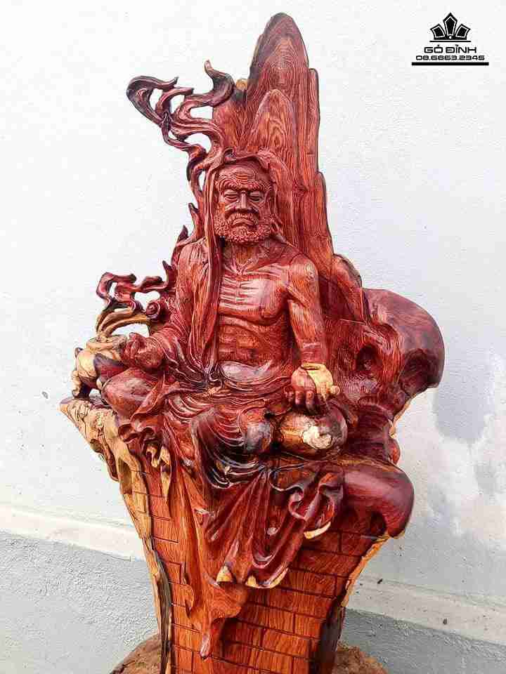 tuong-Dat-ma-ngoi-thien-go-cam-cao-57-ngang-37-day-27-cm