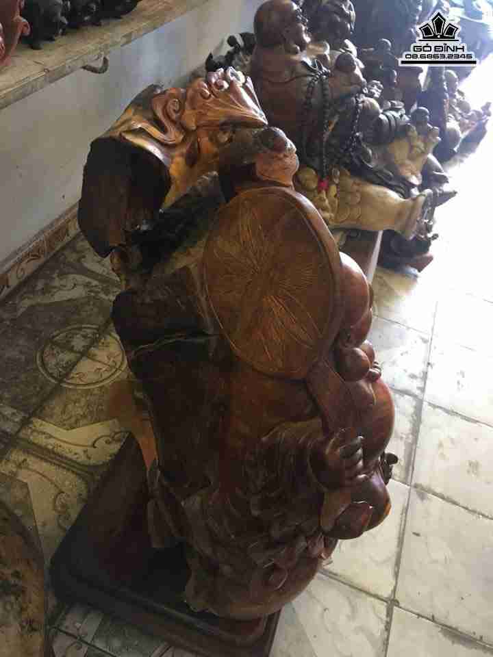 Phat-di-lac-ngu-phuc-go-huong-cao-80-rong-80-sau-35-cm