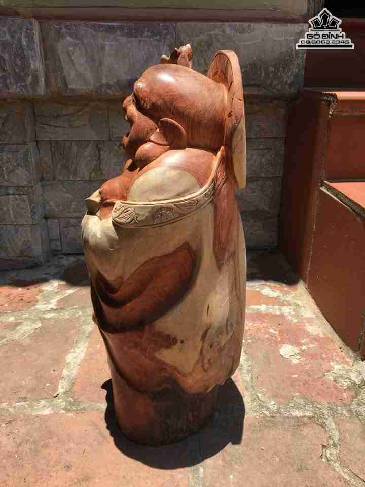 Phat-di-lac-tai-loc-go-huong-cao-50-rong-26-day-20-cm-