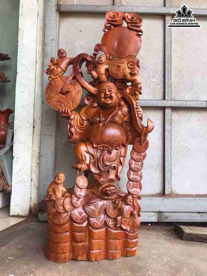 tuong-Phat-di-lac-vac-gay-nhu-y-go-huong-cao-115-rong-55-day-35-cm