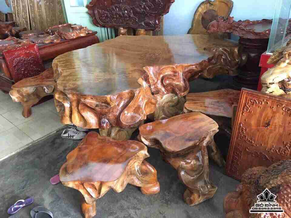 mua-Bo-ban-ghe-goc-cay-mat-ban-chun-doi-rong-1m2-dai-2m2-day-26-cm-va-6-don-xa-xi