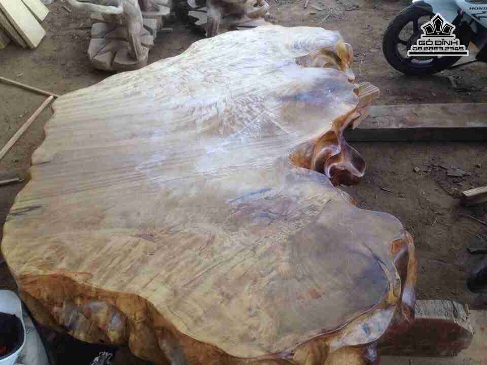 Bo-ban-ghe-goc-cay-mat-ban-chun-doi-rong-1m2-dai-2m2-day-26-cm-va-6-don-xa-xi----