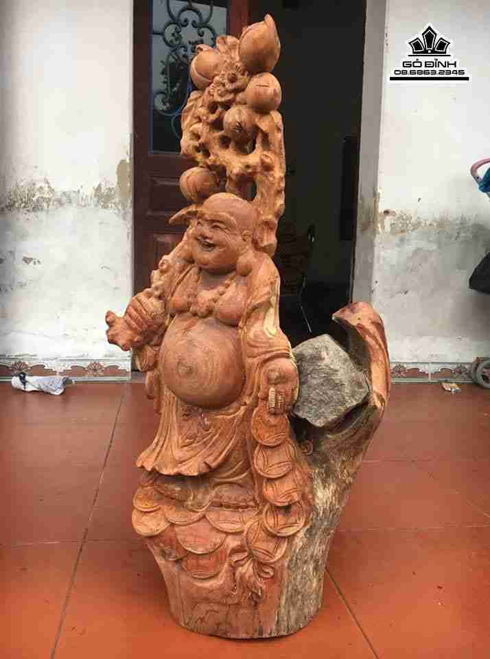 gia-Phat-di-lac-vac-canh-dao-go-huong-cao-78-rong-36-day-30-cm