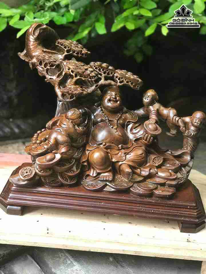 mua-Phat-di-lac-ngoi-goc-tung-go-thuy-tung-cao-30-rong-38-day-24-cm-