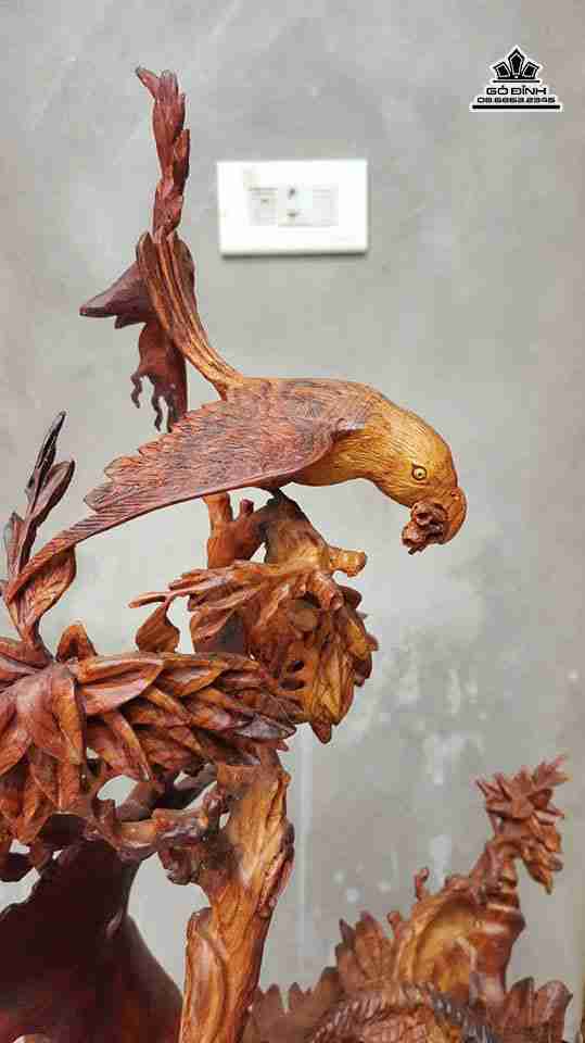 Gia-dinh-nha-chim-go-huong-cao-70-rong-30-sau-30-cm---