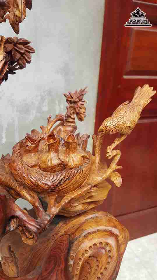 Gia-dinh-nha-chim-go-huong-cao-70-rong-30-sau-30-cm