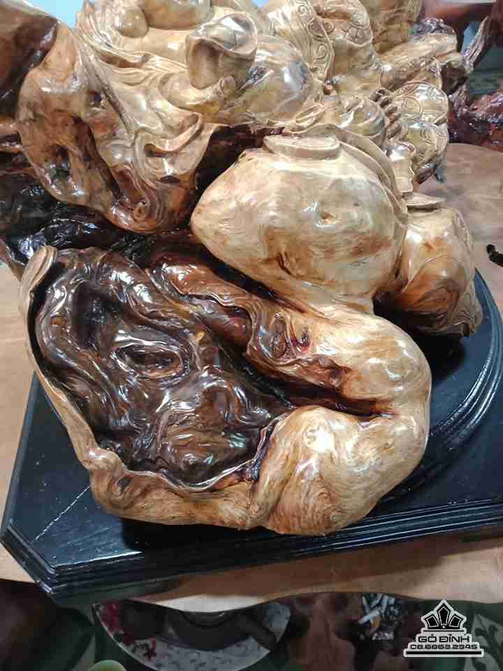 mua-Phat-di-lac-ngoi-bao-tien-go-chun-sun-po-mu-rong-60-cao-28-day-42-cm