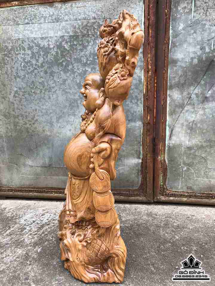 mua-Phat-di-lac-cuoi-ca-chep-go-bach-xanh-79-rong-28-day-20-cm