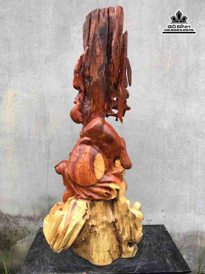 gia-Phat-di-lac-dung-goc-tung-go-huong 