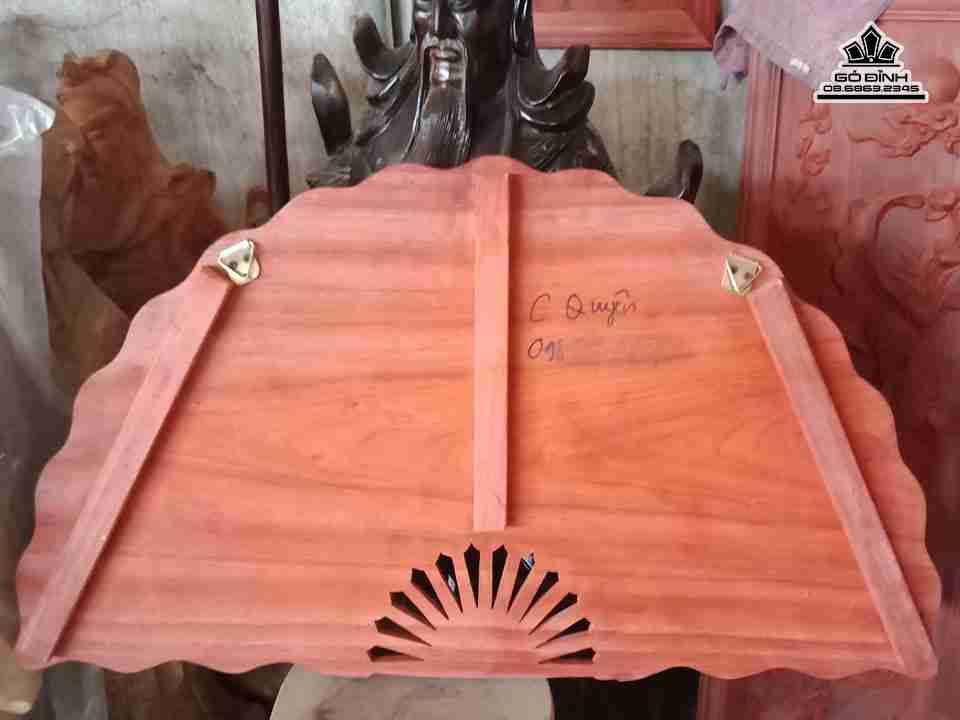 Quat-ma-dao-thanh-cong-go-huong-cao-50-rong-100-day-3-cm-