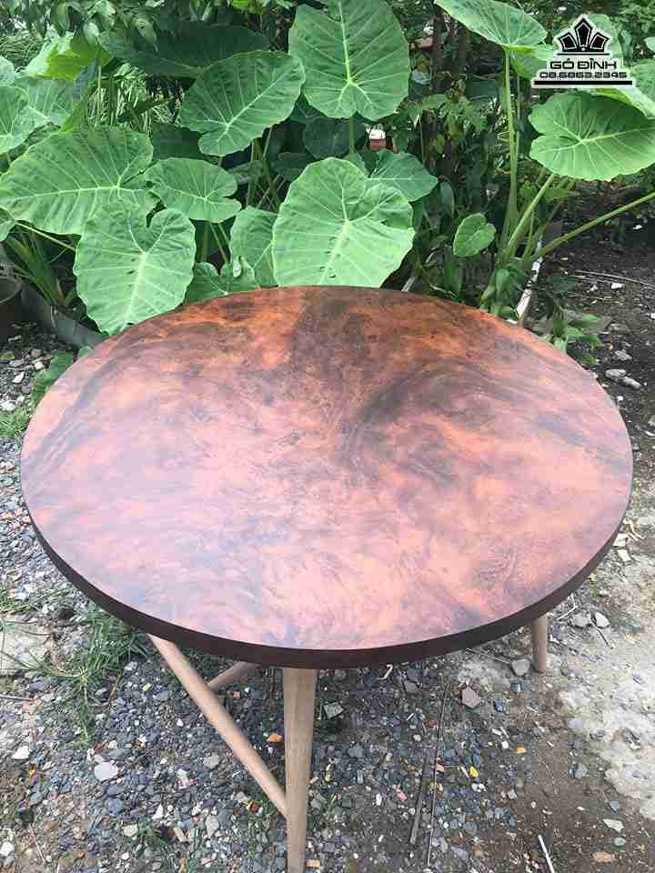 ban-tron-go-me-tay-nguyen-khoi