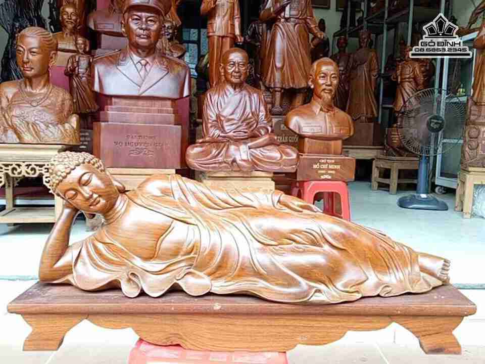 gia-Phat-nam-ngu-go-huong-dai-60-cao-20-day-15-cm