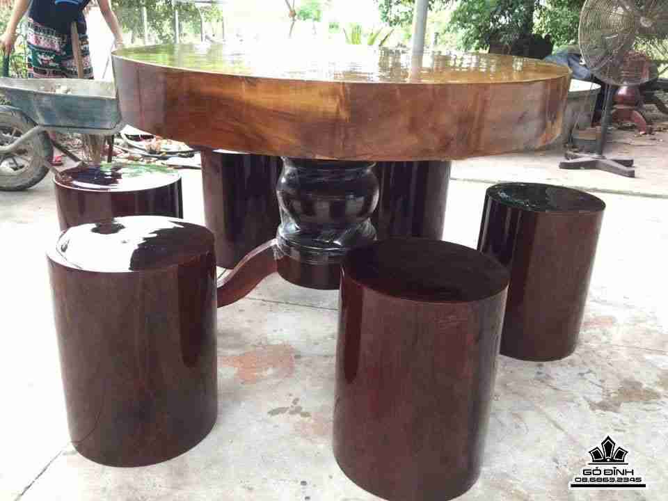 mua-Bo-ban-mat-go-doi-duong-kinh-1m2-day-14cm-va-6-don-go-ke