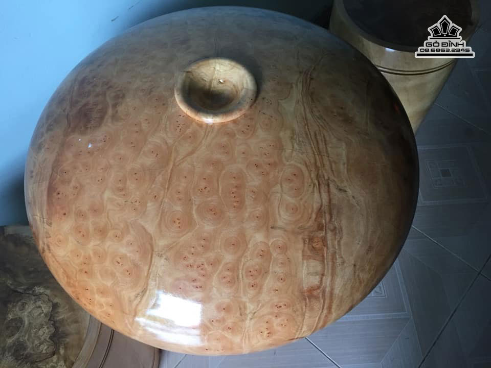 Chum-phu-quy-nu-go-xa-xi-duong-kinh-50-cao-22-va-chan-ke-binh-go-bo-ma-