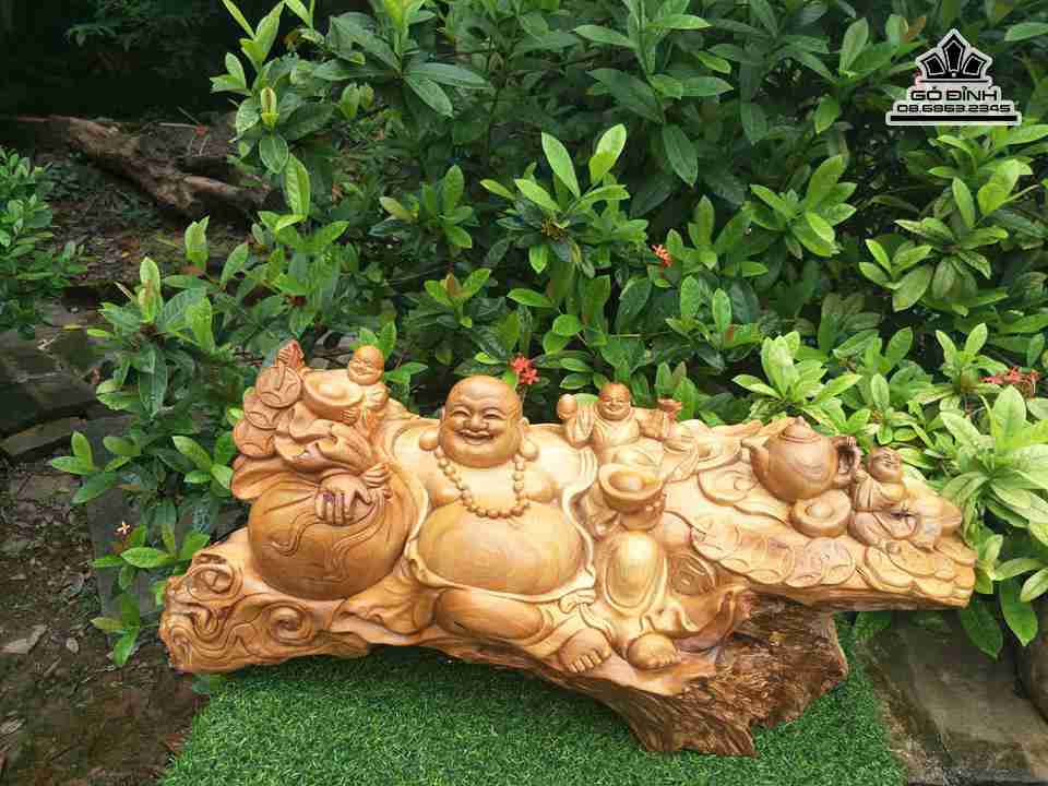 gia-Phat-di-lac-va-tam-phuc-go-ngoc-am-Ha-Giang-cao-35-rong-72-day-24-cm