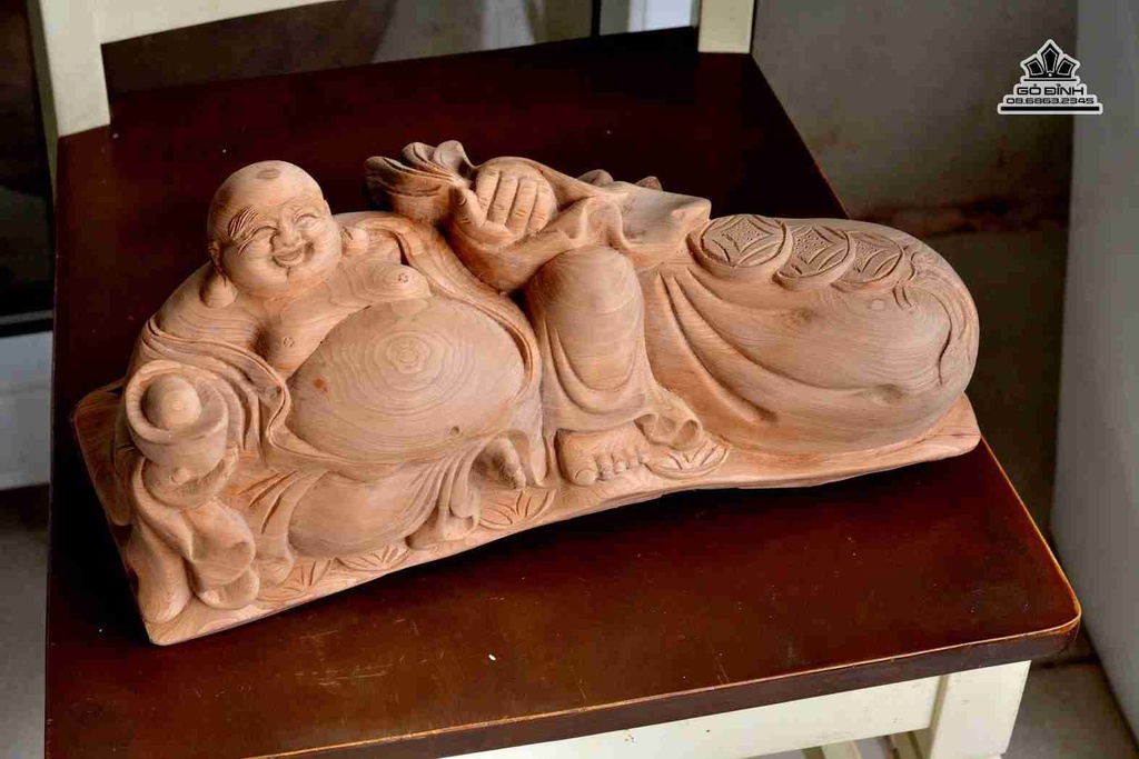 mua-Phat-di-lac-ngoi-bao-tien-go-ngoc-am-Ha-Giang-ngang-40-cao-16-day-16-cm