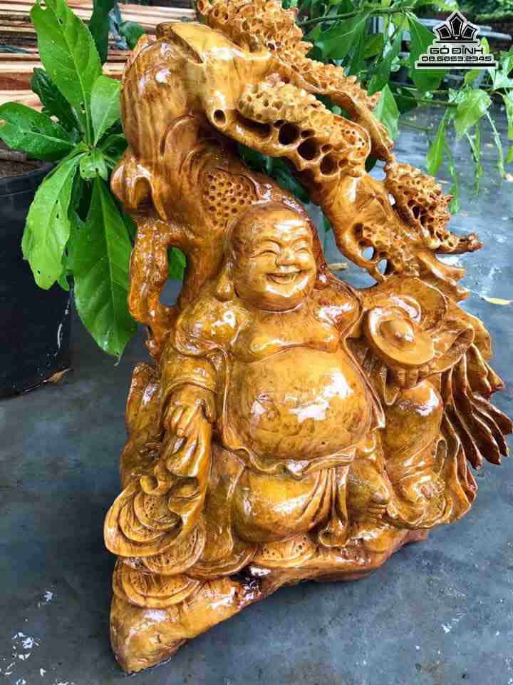 gia-Phat-di-lac-ngoi-goc-tung-go-nu-khao-cao-46-rong-36-day-19-cm