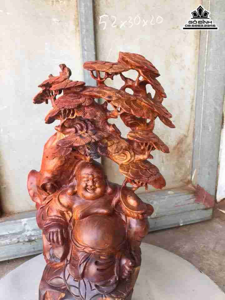 mua-Phat-di-lac-ngoi-goc-tung-go-huong-cao-52-rong-30-day-20-cm-