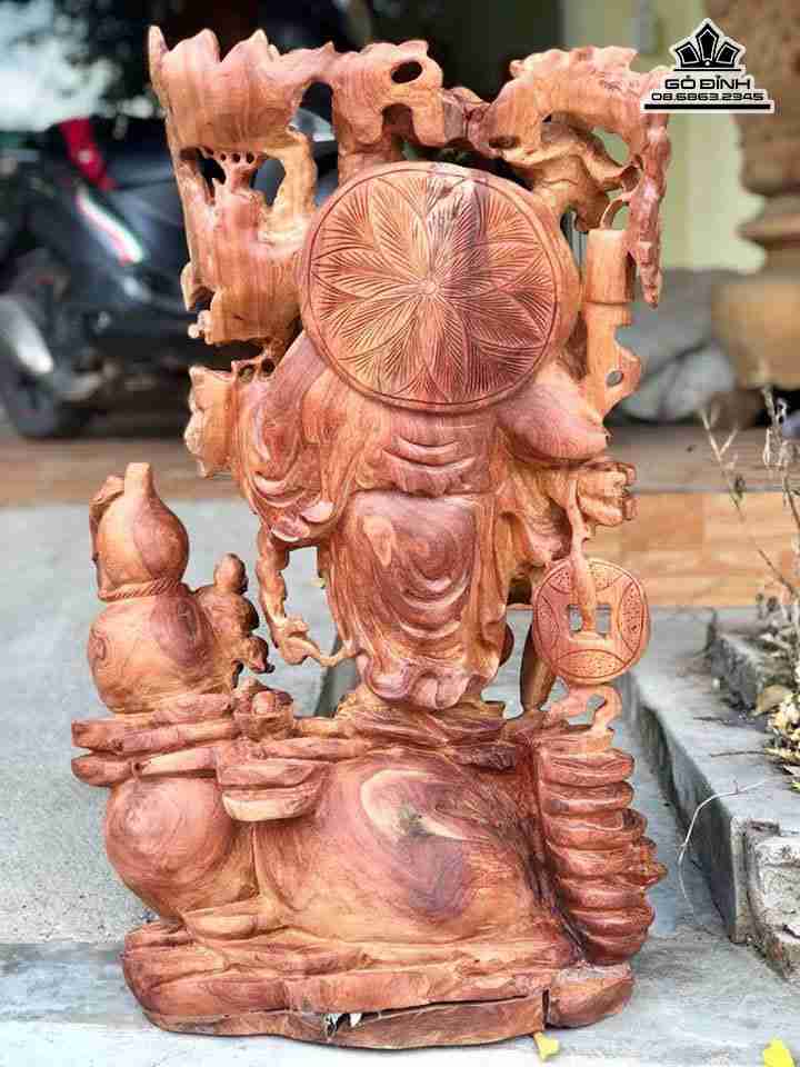 Phat-di-lac-vac-canh-dao-go-huong-cao-78-rong-51-day-36-cm