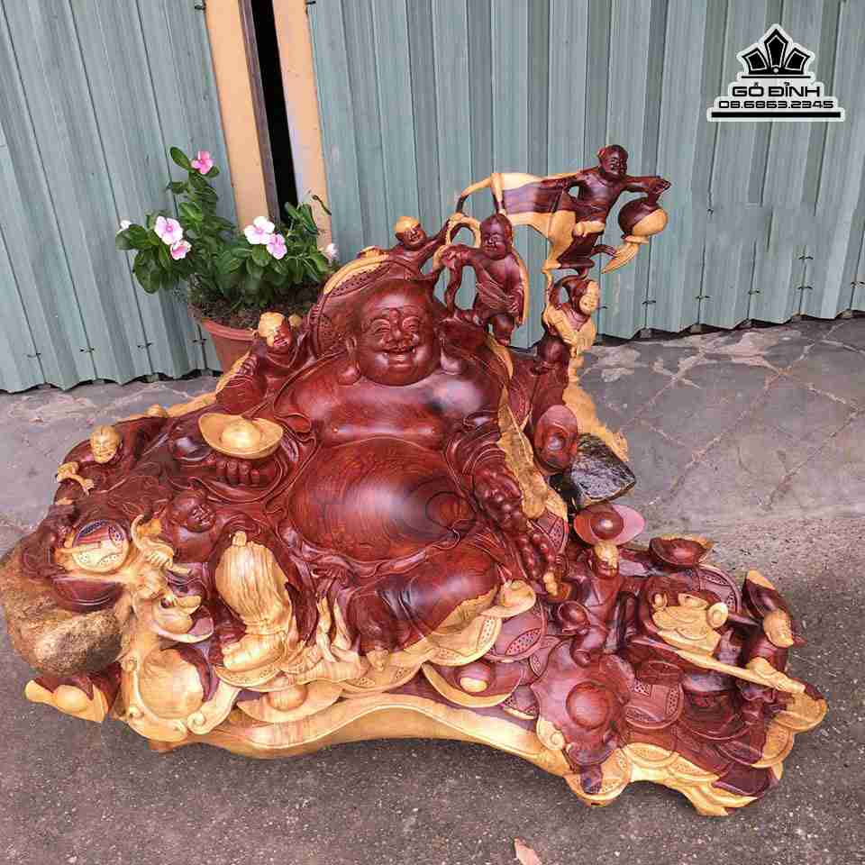 mua-Phat-di-lac-ngu-phuc-go-cam