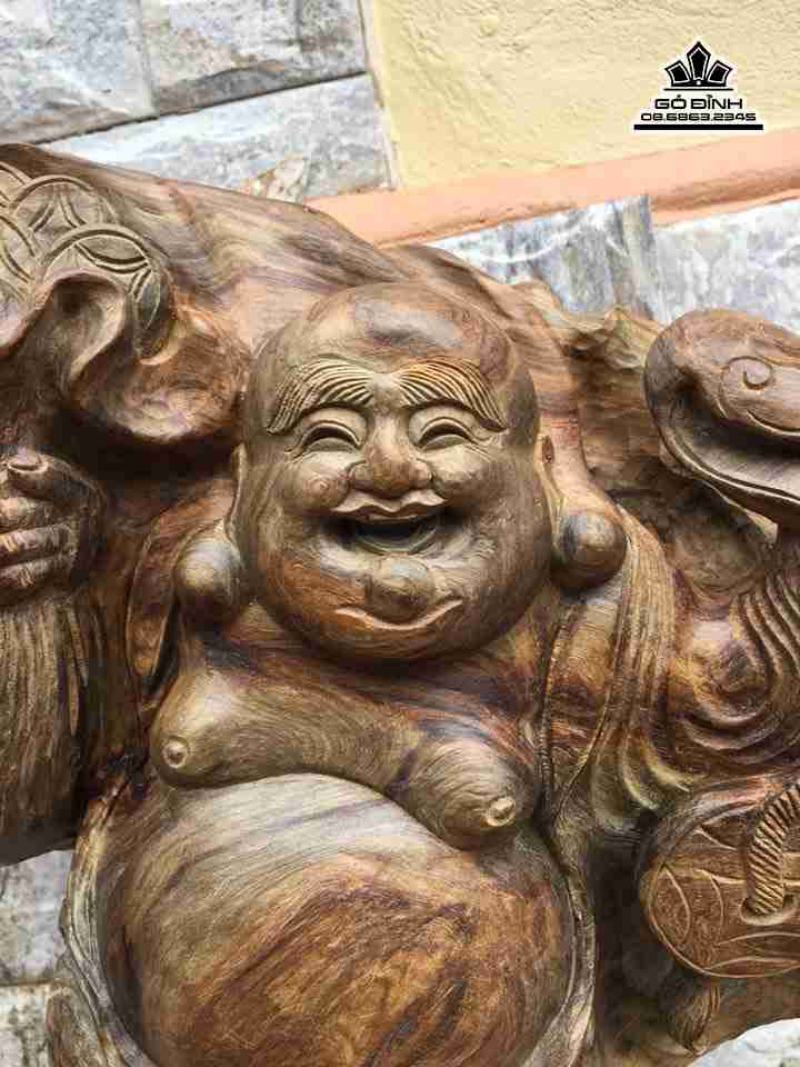 tuong-Phat-di-lac-cam-bao-tien-go-thuy-tung-cao-59-ca-ki-ngang-37-sau-15-cm