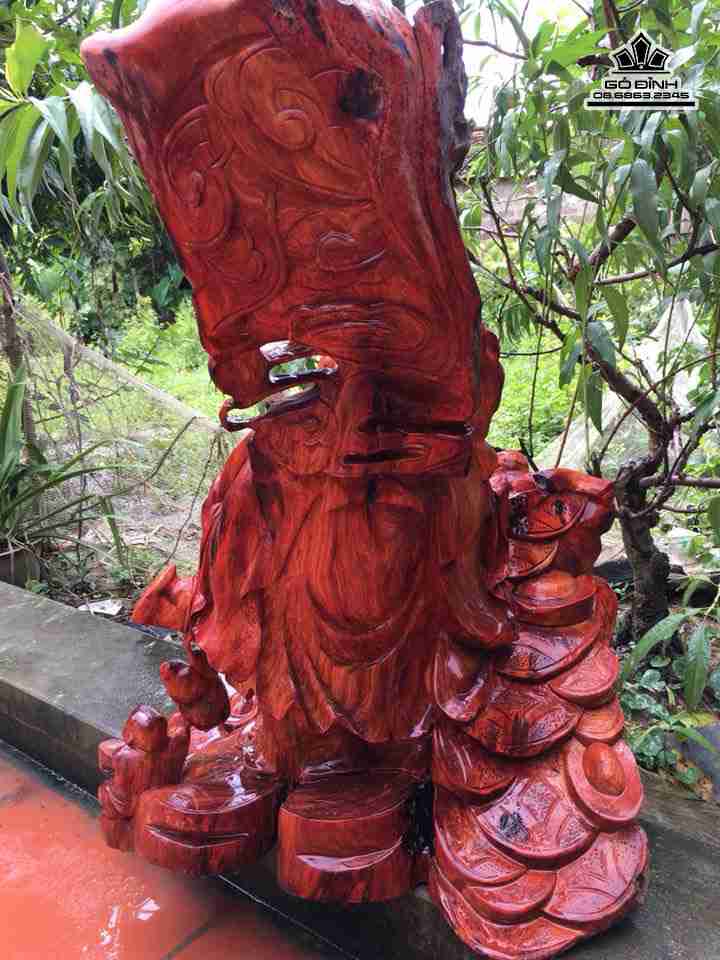 Phat-di-lac-ngu-phuc-go-huong-cao-77-rong-56-day-47-cm