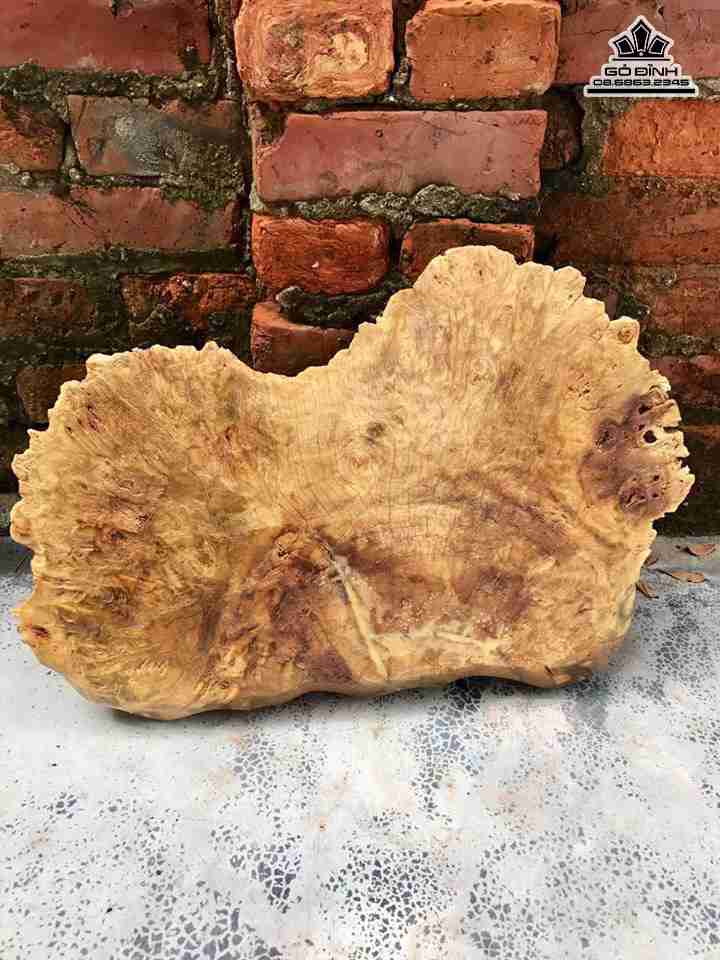 Khay-tra-hoa-sen-go-nu-nghien-dai-46-rong-33-day-3-5-cm-