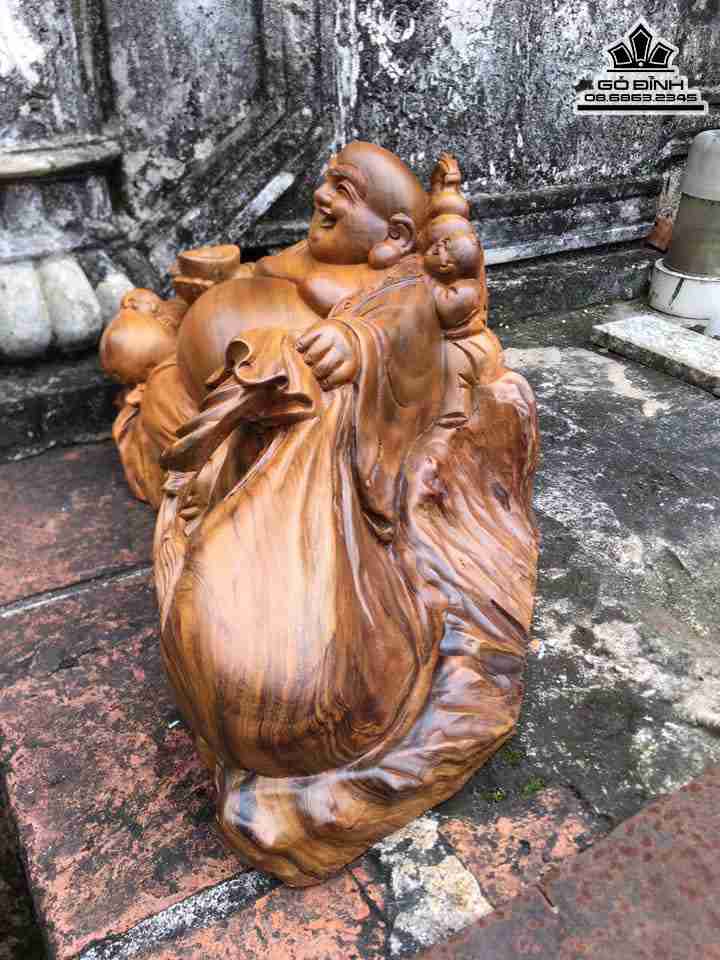 Tuong-Phat-Di-Lac-Go-Bach-Xanh