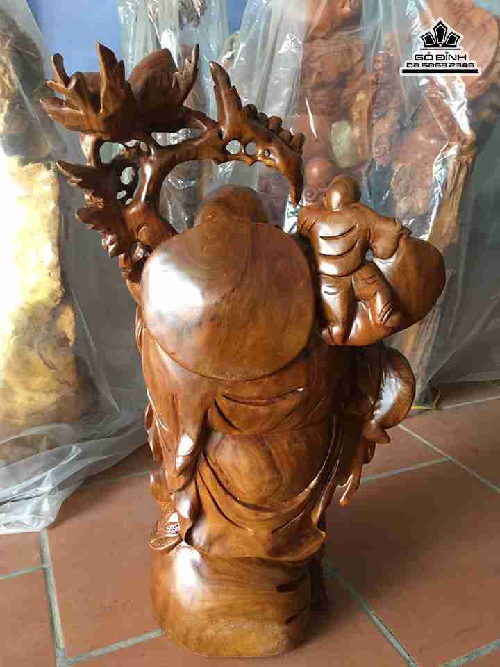 Phat-di-lac-vac-bao-tien-go-xa-xi-cao-71-rong-42-day-28-cm