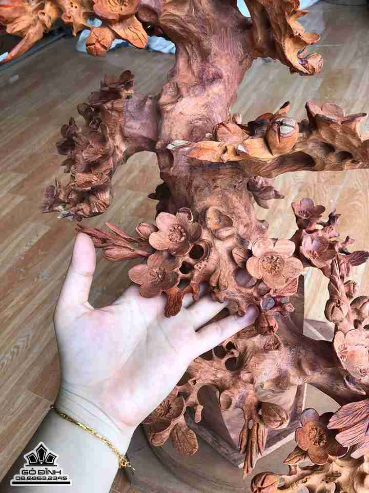 Binh-mai-dieu-go-huong-cao-72-rong-56-sau-42-cm