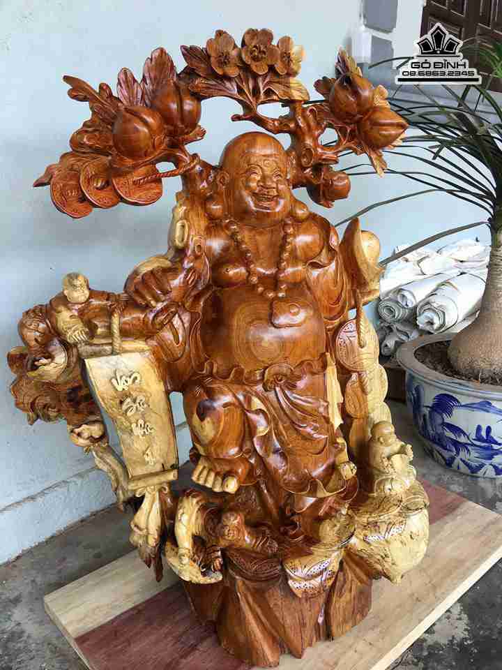 mua-Phat-di-lac-vac-canh-dao-go-huong-cao-85-rong-55-day-35-cm