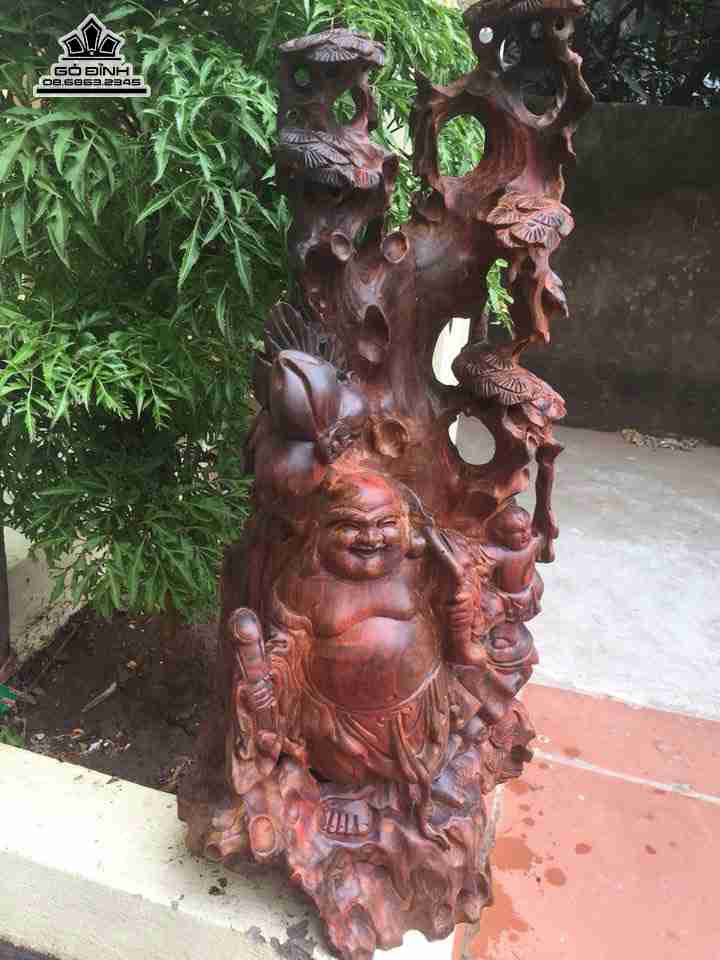 mua-Phat-di-lac-dung-goc-tung-go-trac-do-den-cao-60-rong-30-day-18-cm