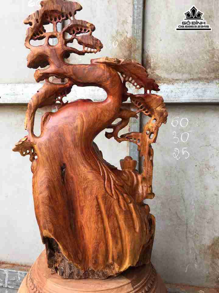 Phat-di-lac-ngoi-goc-tung-go-huong-cao-60-rong-30-day-25-cm