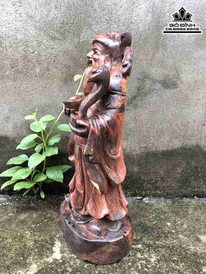 Tuong-Than-Tai-go-trac