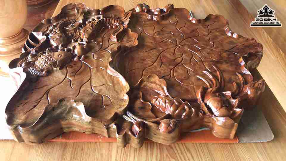 Khay-Tra-La-Sen-go-xa-xi-gu-huong