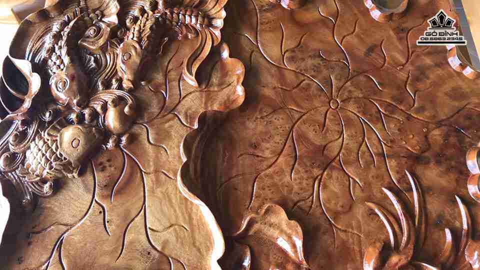 Khay-Tra-La-Sen-go-xa-xi-gu-huong